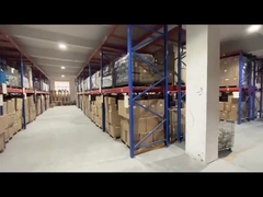 Introduzione al magazzino di Guangzhou Weixing Automotive Air Conditioning Parts Company